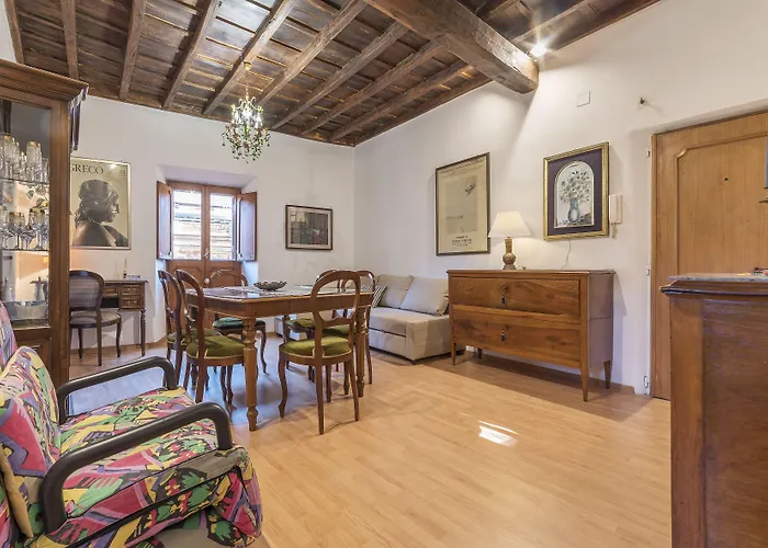 Guesthost - Montecitorio & Pantheon Stylish Flat Apartman *
