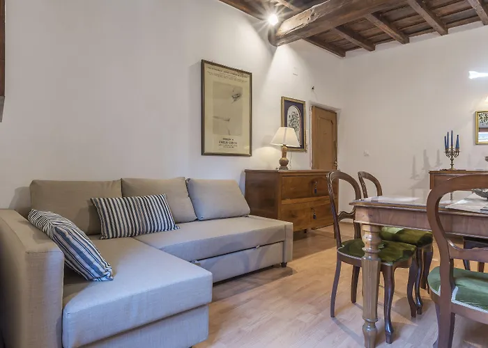 Apartman Guesthost - Montecitorio & Pantheon Stylish Flat