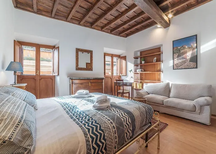Apartman Guesthost - Montecitorio & Pantheon Stylish Flat *