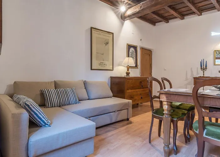 Guesthost - Montecitorio & Pantheon Stylish Flat Appartement
