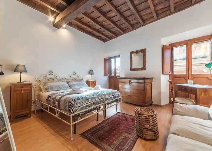 Guesthost - Montecitorio & Pantheon Stylish Flat Apartman *