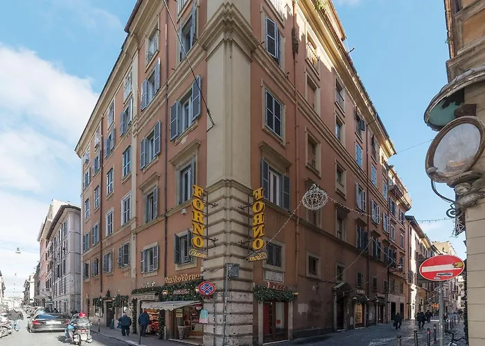 Guesthost - Montecitorio & Pantheon Stylish Flat *